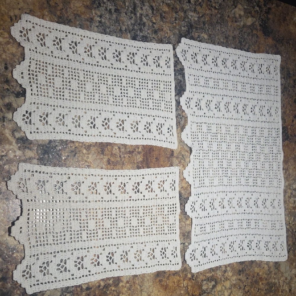 Lot Of 3  Doilies